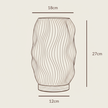 Lade das Bild in den Galerie-Viewer, Flow LED Design-Tischlampe – Wellenoptik &amp; Warmlicht Moonou GbR
