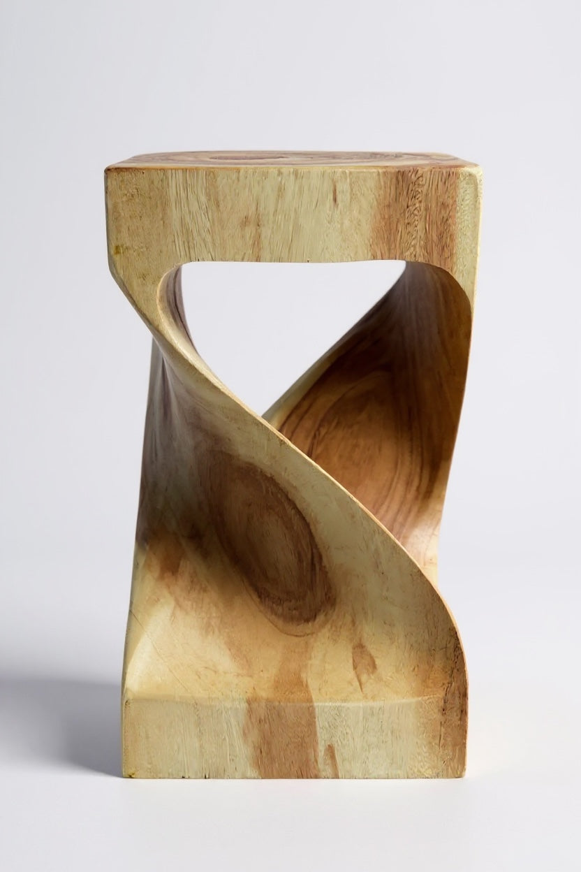 Saman Flow – Handgefertigter Samanholz Hocker & Beistelltisch
