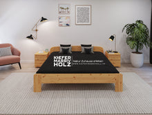 Lade das Bild in den Galerie-Viewer, Anika Kieferbett | Massivholz | Naturholz | 100% Bio-Bett Kiefer Massivholz
