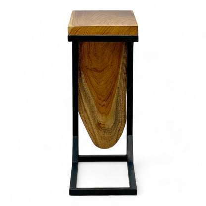 Teak Slide – Handgefertigter Beistelltisch aus massivem Teakholz & Metall