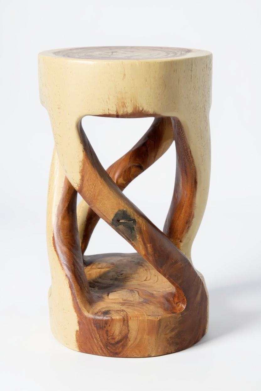 Suar Round – Handgefertigter runder Beistelltisch & Holzhocker aus Suarholz