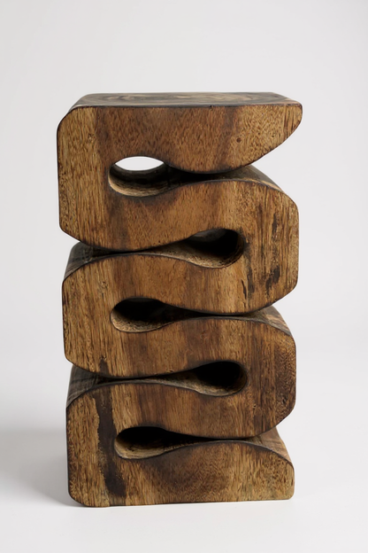 Saman Curve – Handgefertigter Samanholz Hocker & Beistelltisch