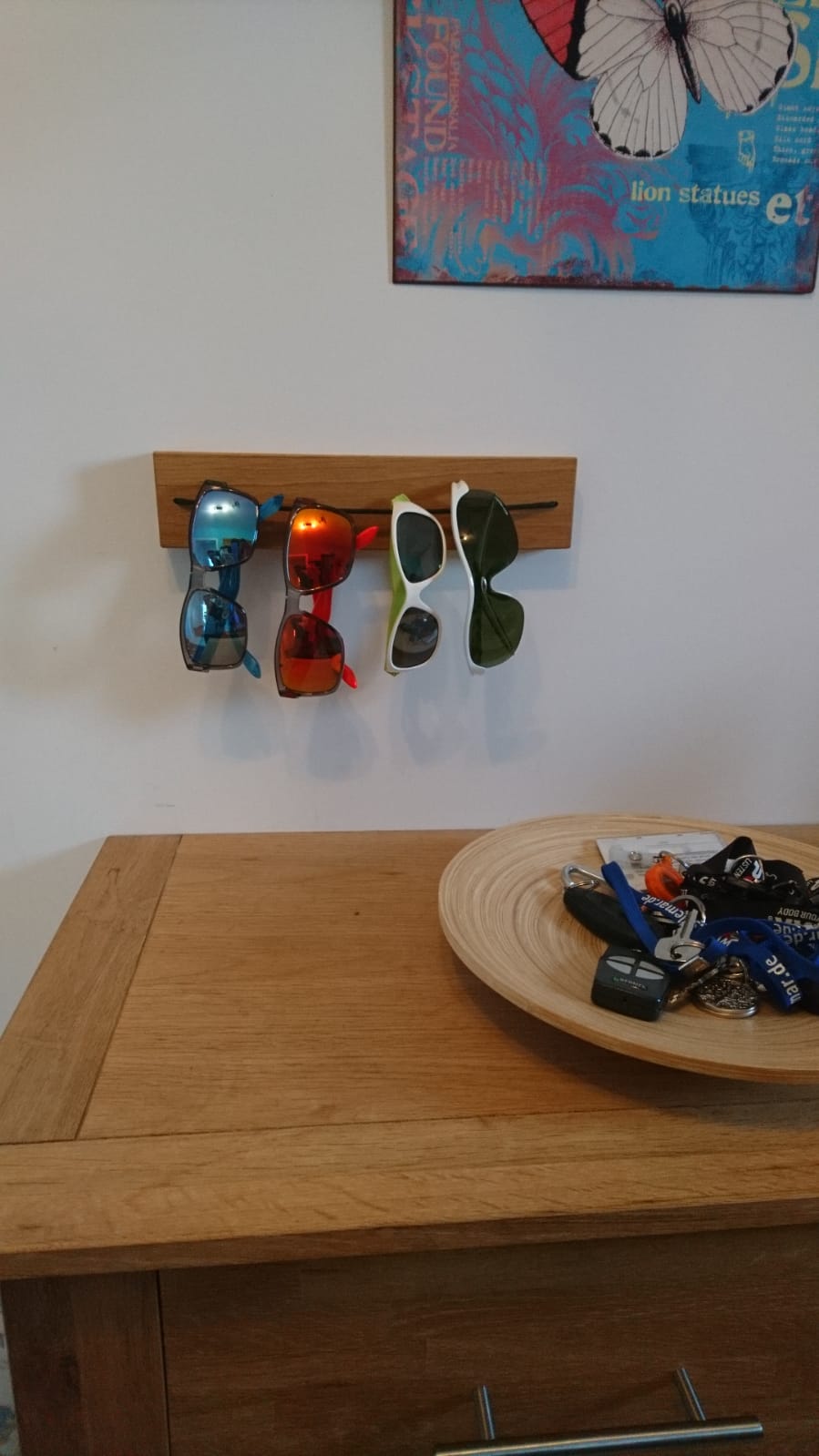 Brillenhalter SPECULA aus Holz