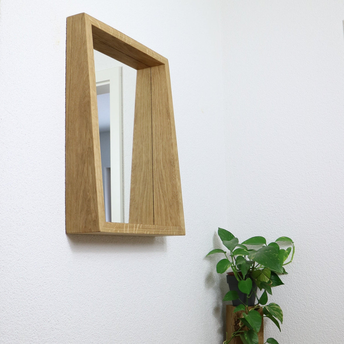 Spiegelrahmen ARTUS aus Holz