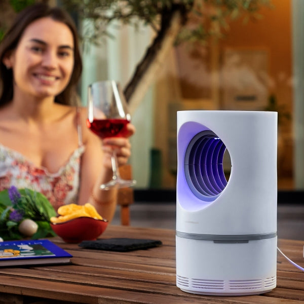 MückenFrei Pro - Leise UV Sauglampe gegen Insekten