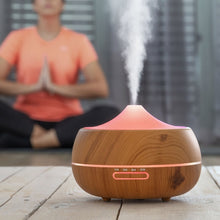 Lade das Bild in den Galerie-Viewer, Luftbefeuchter Aroma - Diffusor Multicolor-LED
